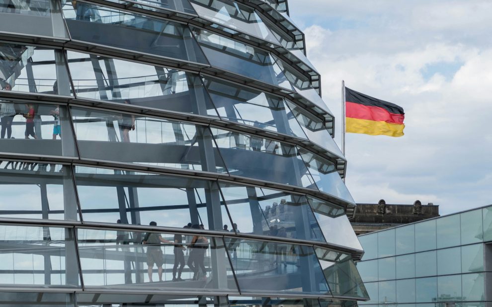 tim simon evhd4g6tcq unsplash